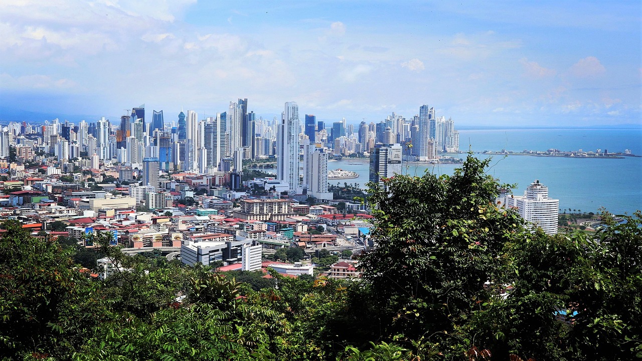 American expats enjoying life in Panama City